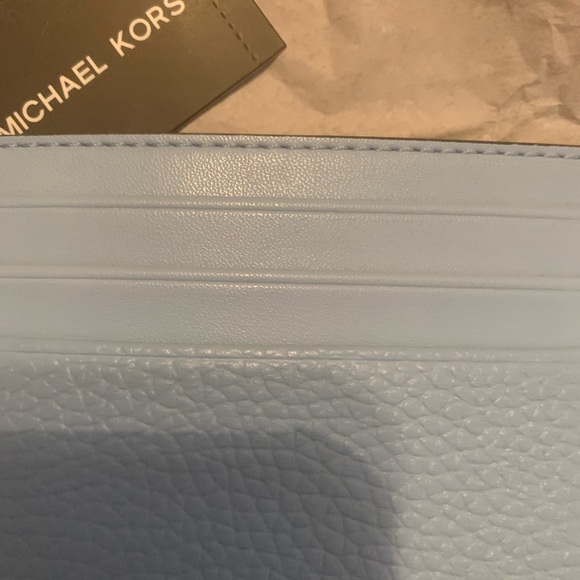 MK Michael Kors Card case Leather Light Blue 6 card slots NEW NWT - Picture 9 of 12